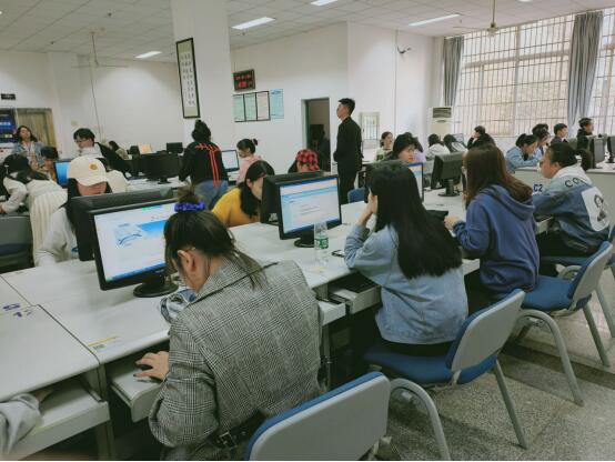 说明: F:\办公室-2020 11月起 新\上传文档\经济公司开展17级员工网络心理普查工作\经济公司开展17级员工网络心理普查工作\QQ图片20201119192245.jpg